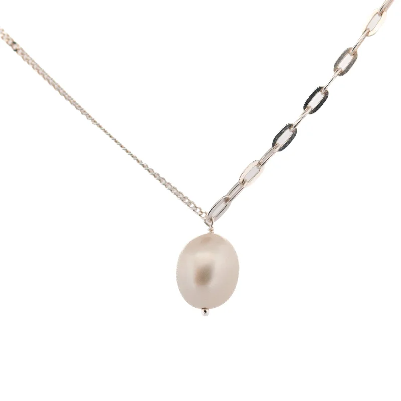 Raised gem necklace-Dainty London Silver Large Pearl Necklace