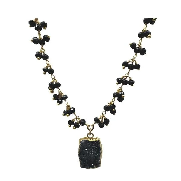 Floral engraved necklace-Cluster Vermeil Necklace With Pendant: Black Spinel (NGCLP77X)