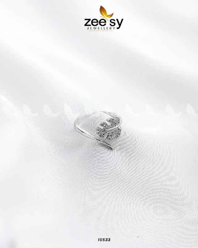 Baroque pearl ring-Deluge's Ring