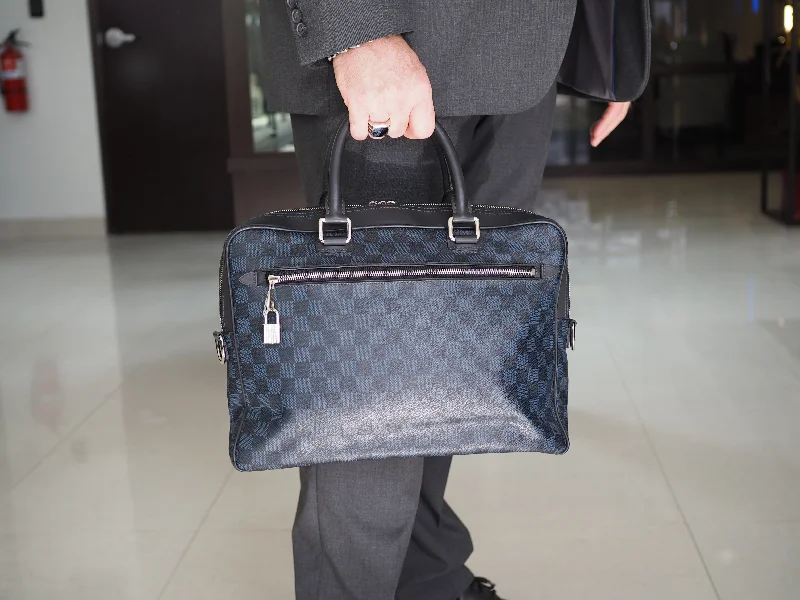 Two-stone ring-Louis Vuitton Damier Cobalt Porte Documents Briefcase