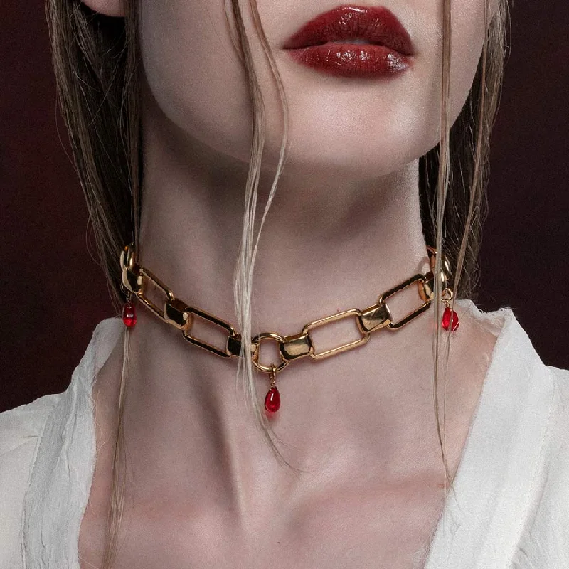 Flush-mount necklace-MALEVOLENT. Red Glass Droplet Chunky Chain Choker - Gold