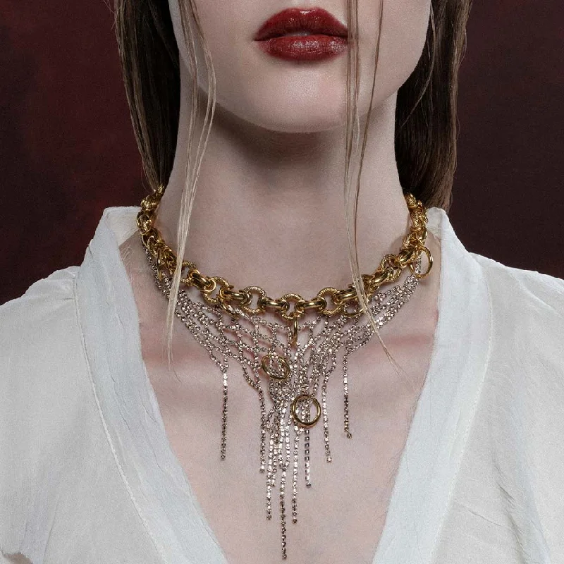 Petal-shaped necklace-RESTLESS. Pierced Dazzle Chain Collar - Gold