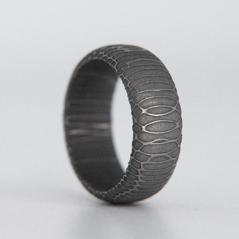 Embossed gem ring-Spirograph Damascus Steel Ring