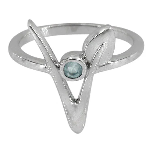 Pear-shaped ring-Sterling silver with rhodium, 8mm stone ring with leaf design, 2mm band.