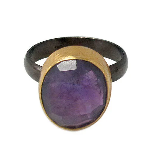 Hammered finish ring-Sterling silver with two tone, 17x13mm stone ring, colour and size may vary.