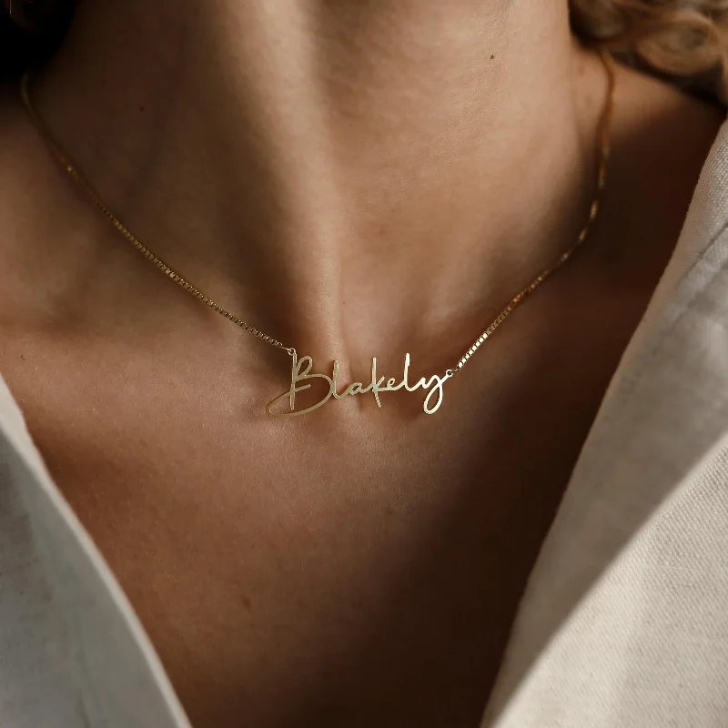 Brushed gold necklace-Summer Name Necklace in Box Chain